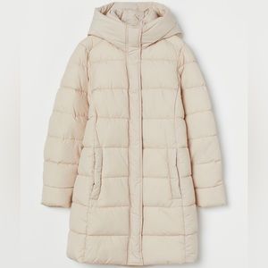 H&M Hooded Puffer Jacket in Powder Beige in US size Small